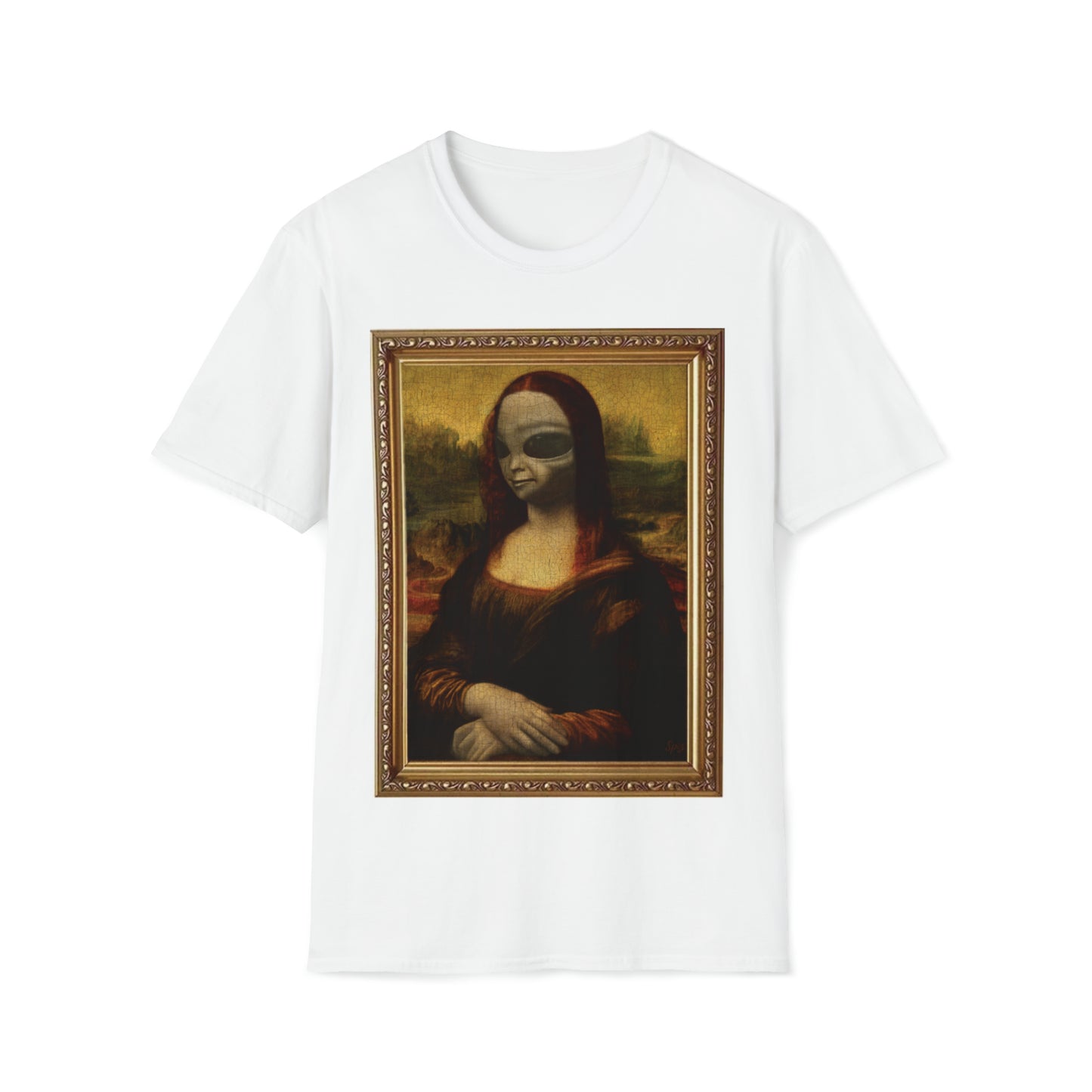 T "Alien Lisa" Classic Art Masters Unisex Softstyle T-Shirt