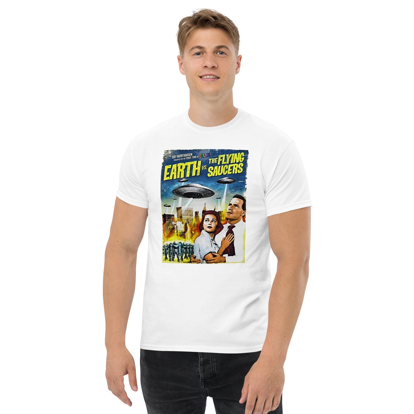 T Earth vs Flying Saucers Men's classic tee